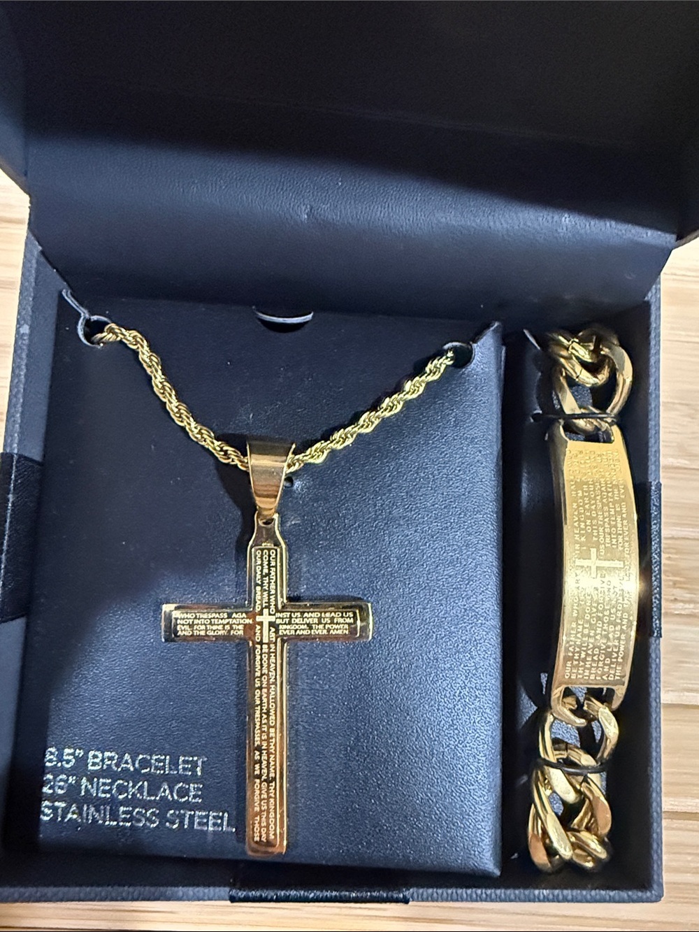 Men’s Stainless Steel gold chain pendant & Bracelet - Tarnish free